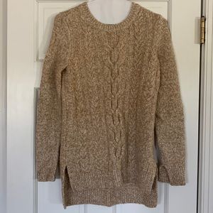 Tommy Hilfiger knit sweater